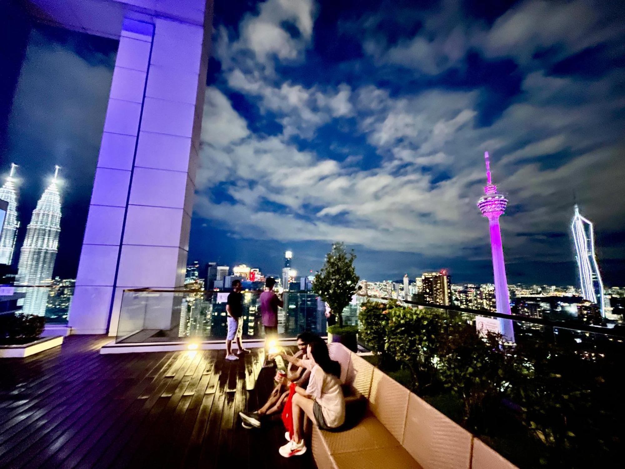 Platinum Klcc By Luxury Suites Kuala Lumpur Exterior photo