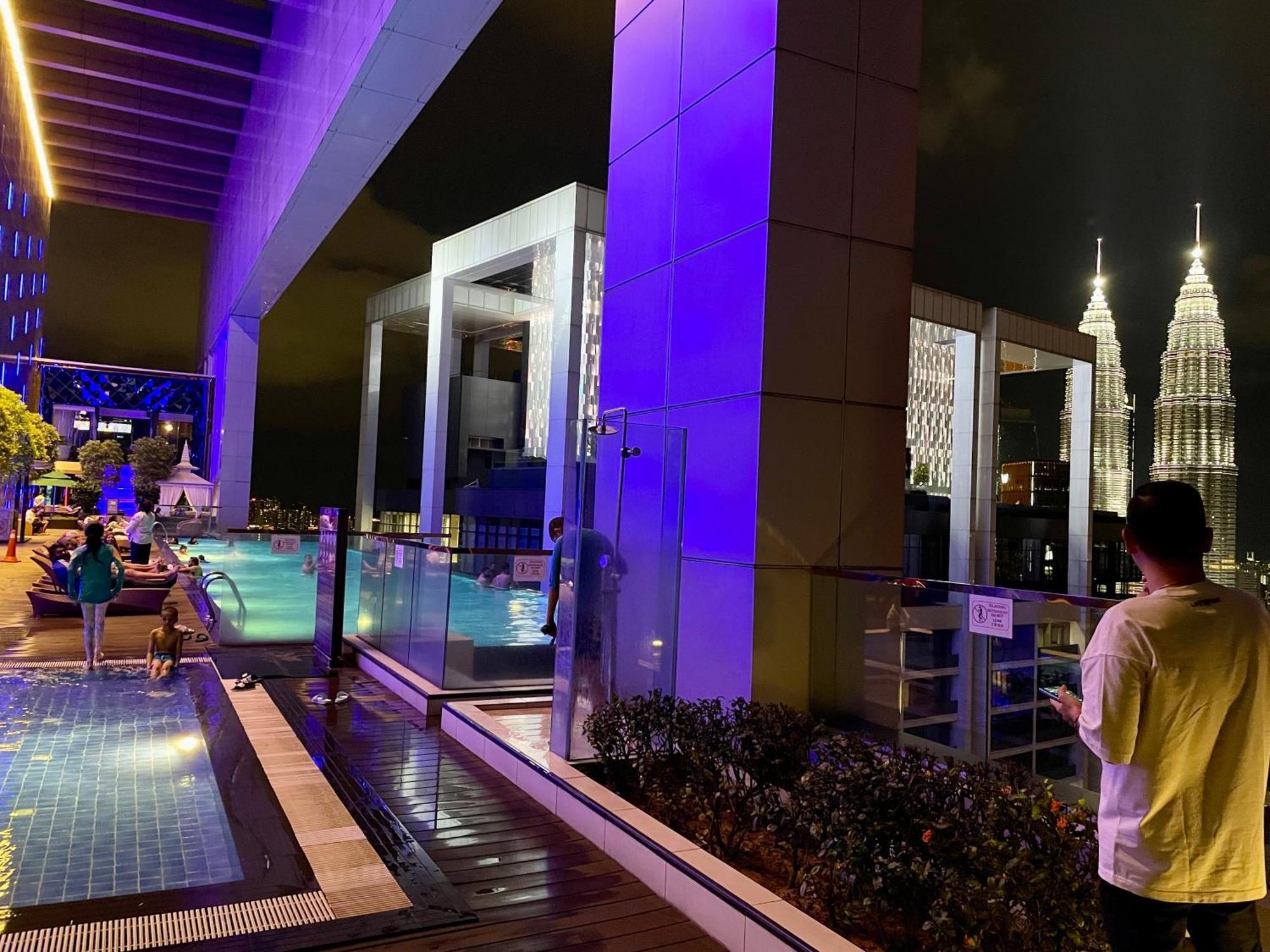 Platinum Klcc By Luxury Suites Kuala Lumpur Exterior photo
